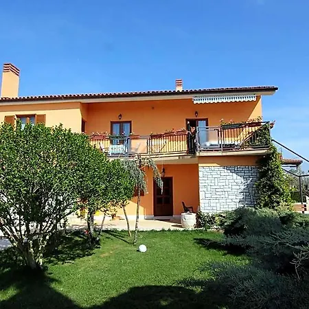In With Garden Terrace Hotel Fazana